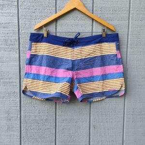 Patagonia Wavefarer Board Surf Shorts Striped sz 14 Pink Blue Beach Swim Active